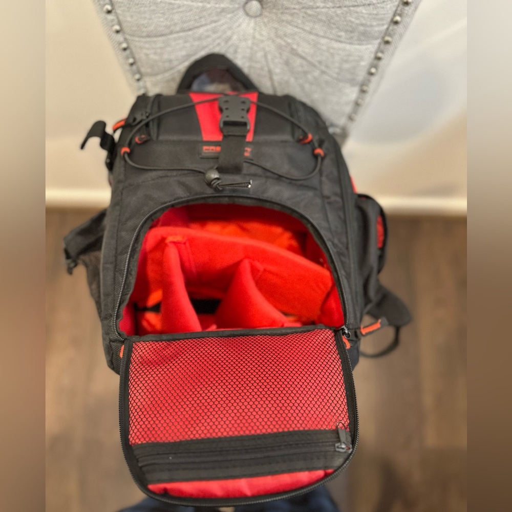 Precision Design Multi Use Laptop/Tablet Digital SLR Camera Backpack Case - Picture 8 of 11